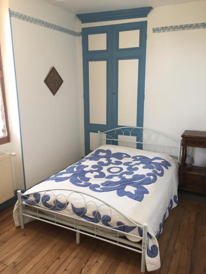 Le Jardin Du Controleur Apartman Valence  Kültér fotó